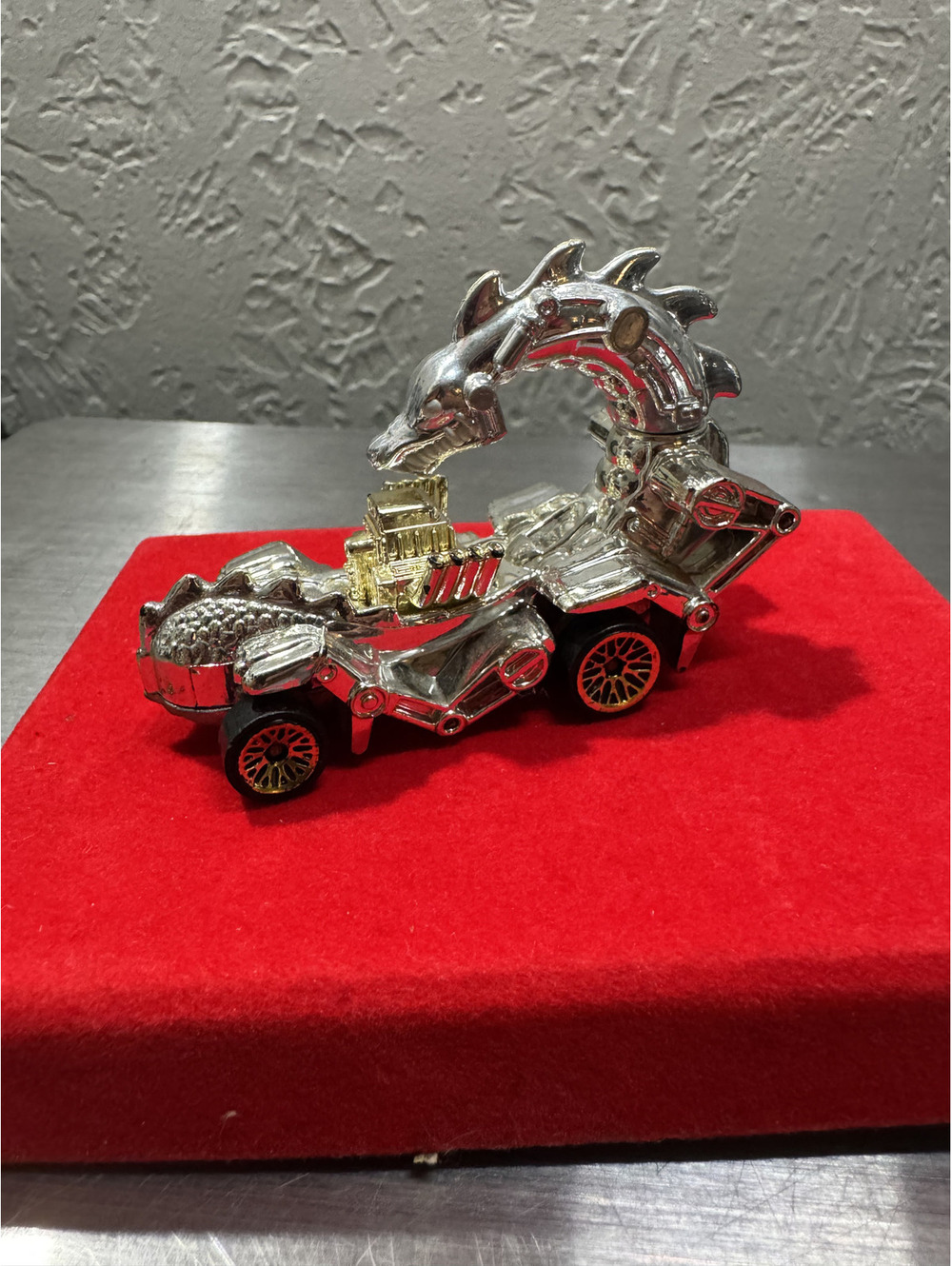 Vintage Hot Wheels Rodzilla Dragon Car Model 1987 Silver and Gold